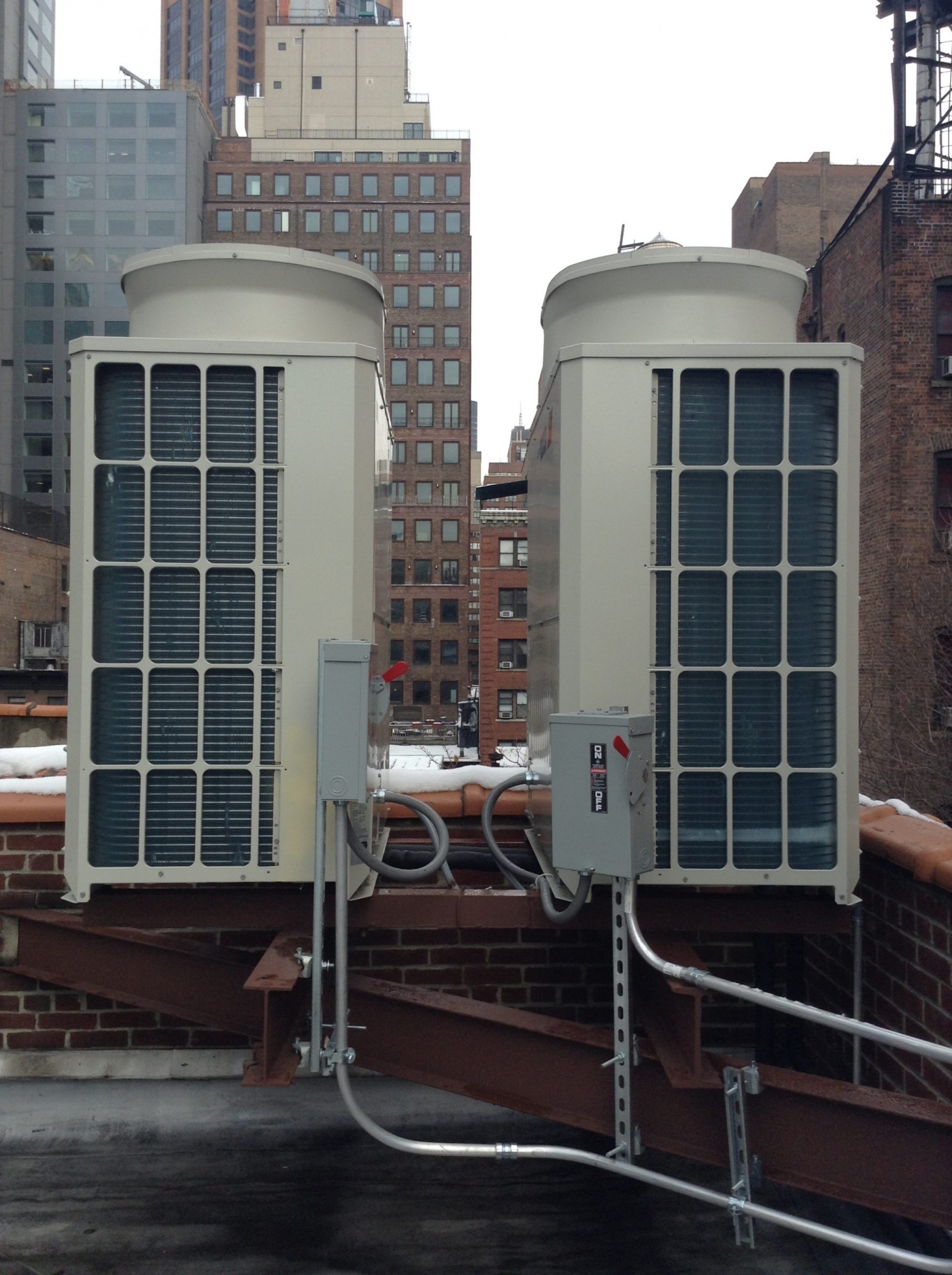 121E 30th airconditioner photo